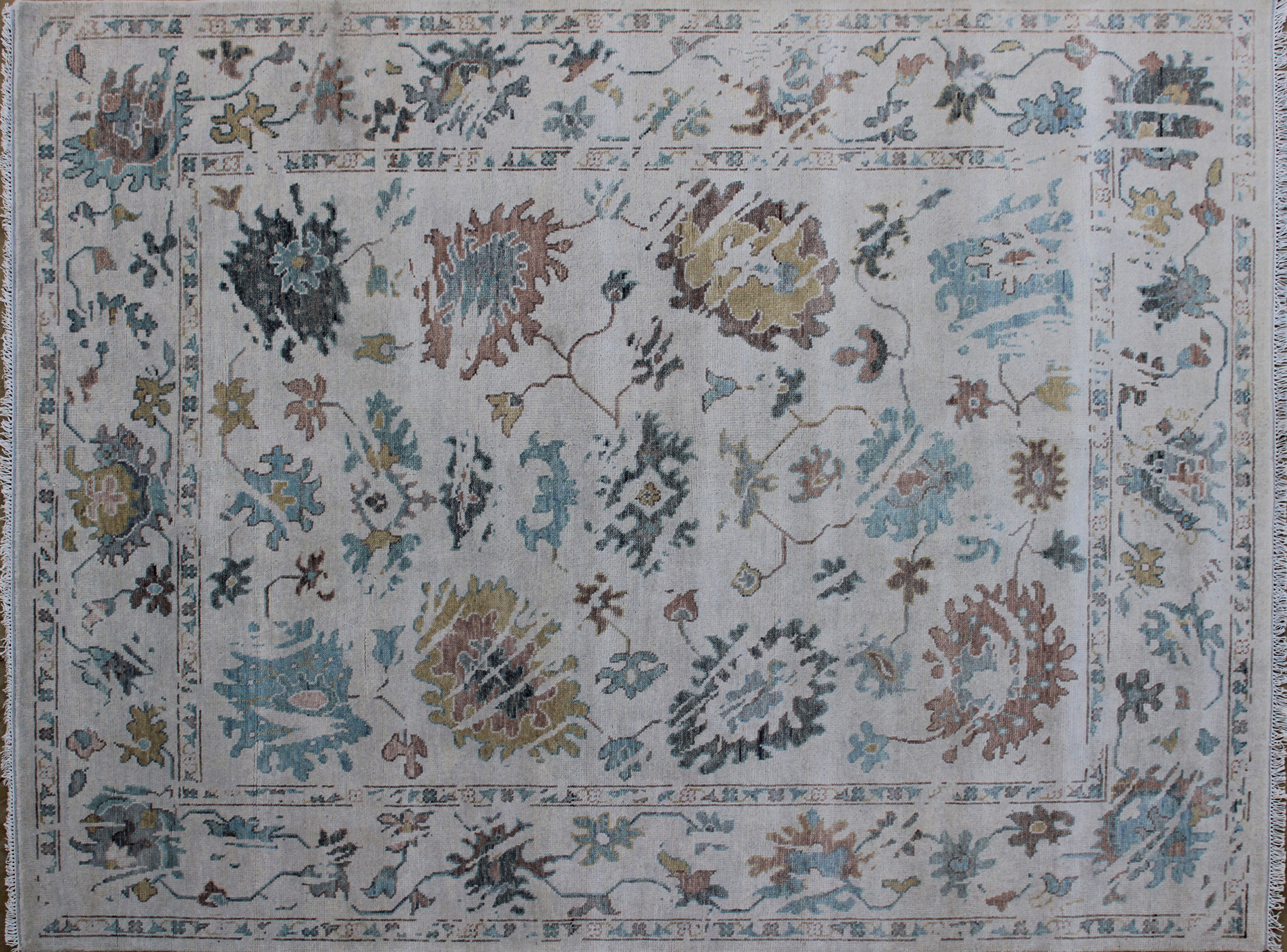 Oushak Ivory Classic Wool Rug 8ft x 10ft - Handknotted Carpet Manufacturer Mirzapur